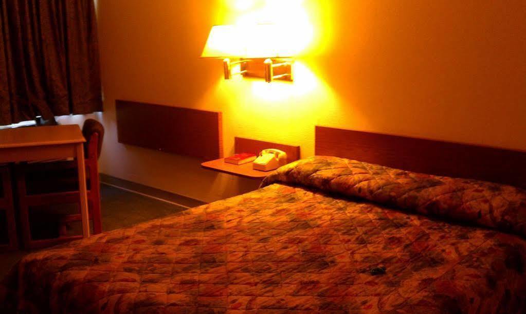 Colorado River Value Inn Буллхед-Сити Экстерьер фото
